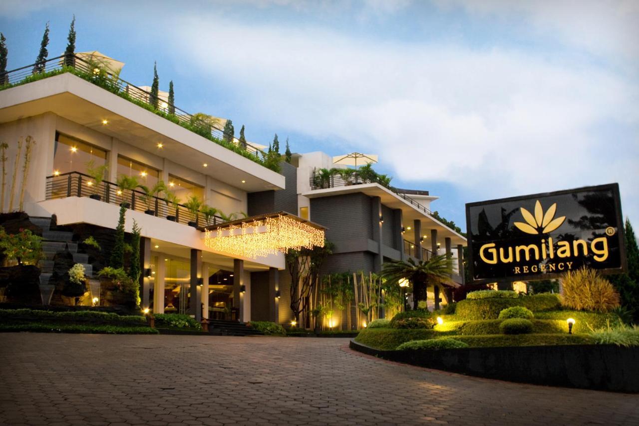 Gumilang Regency Hotel Bandung Ngoại thất bức ảnh